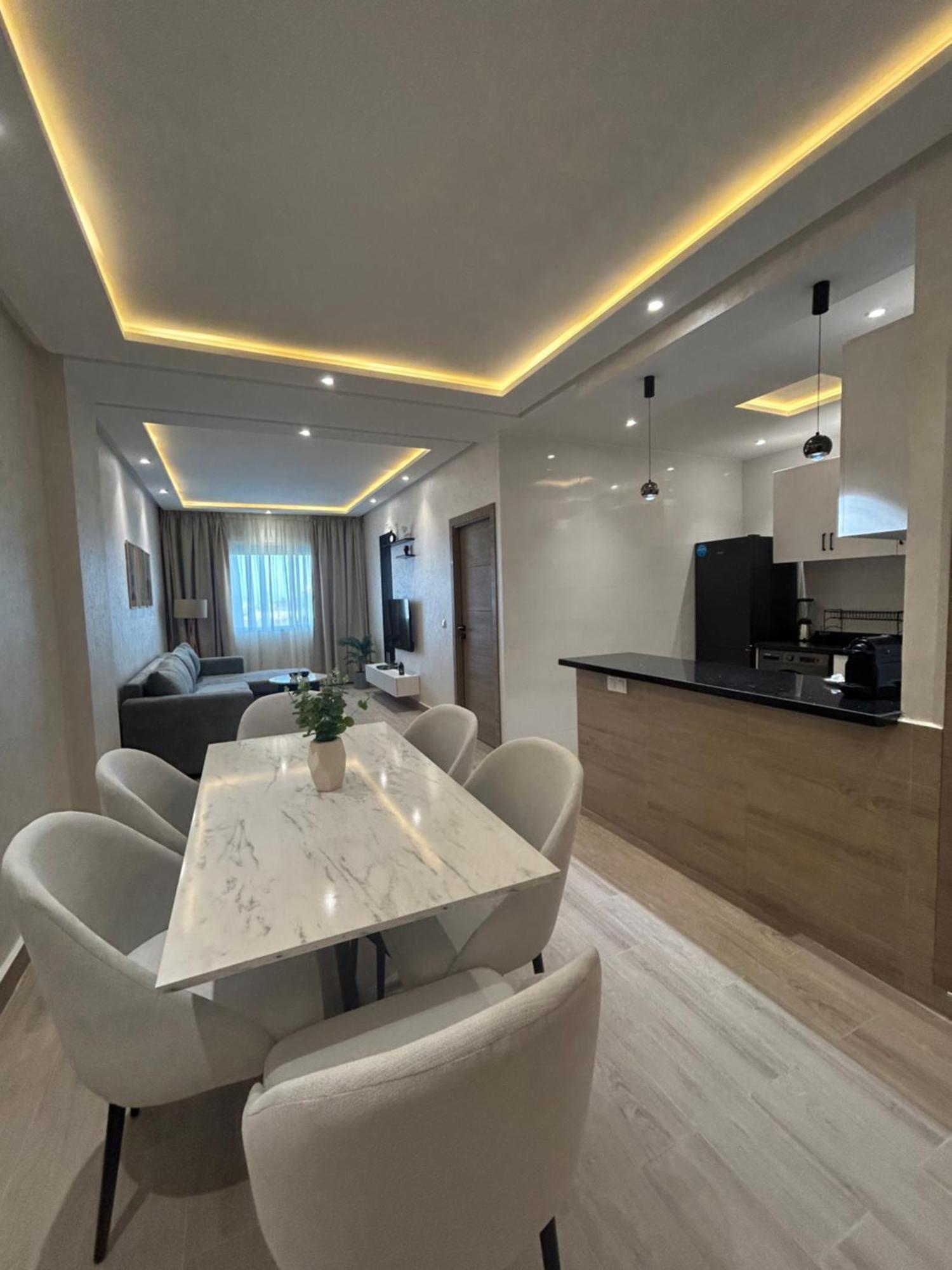 Standing En Face De La Splendide Marina Et A 200m Du Port De - Appt 6 Tanger